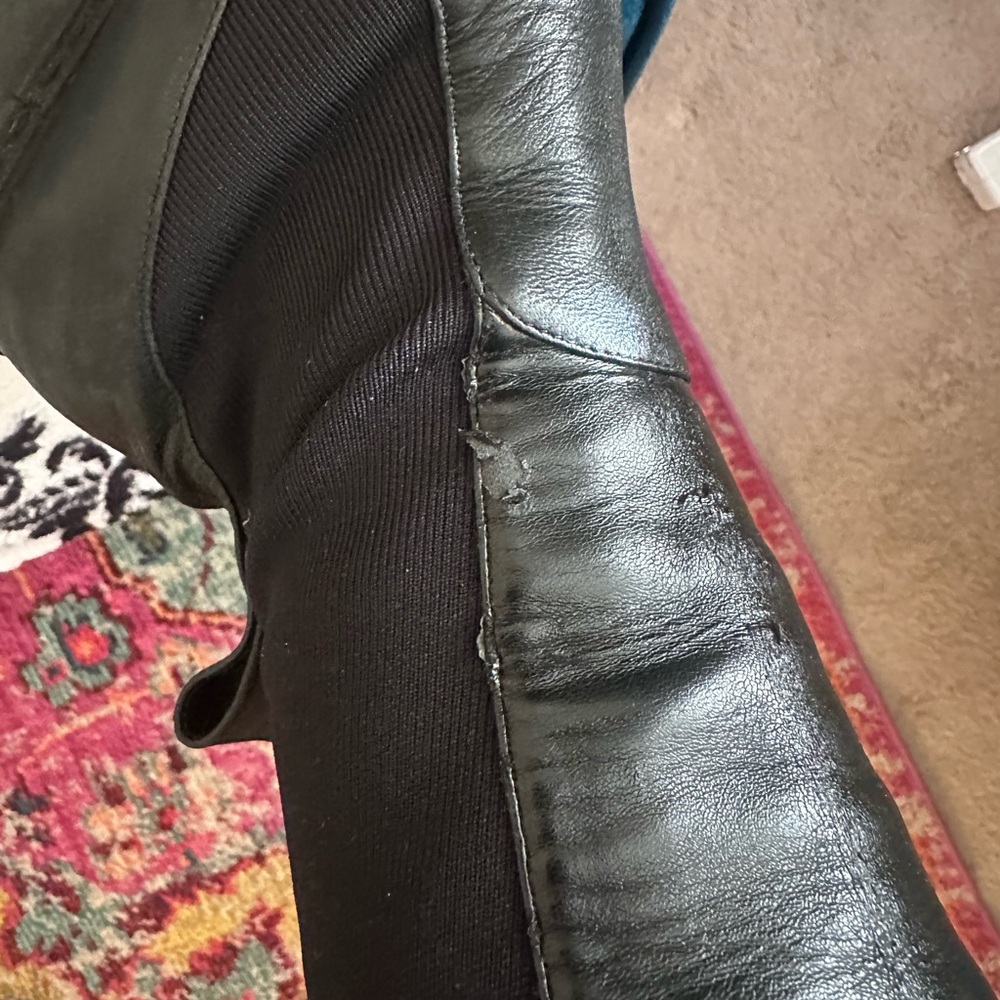 Fendi black leather stretch boots, size 8.5 (eur. 38.5) - Picture 8 of 8